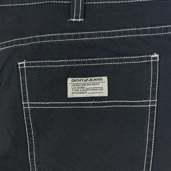 DKNY JEANS Urban Suburbia Performance Denim Wear w/ Zipper Pockets Men’s Size 42 - Picture 5 of 8